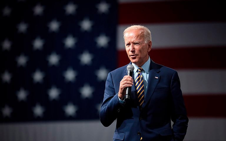 Joe Biden afronta una prueba de liderazgo sin precedentes